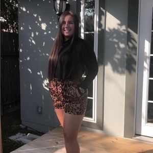 Meet your Posher, Victoria